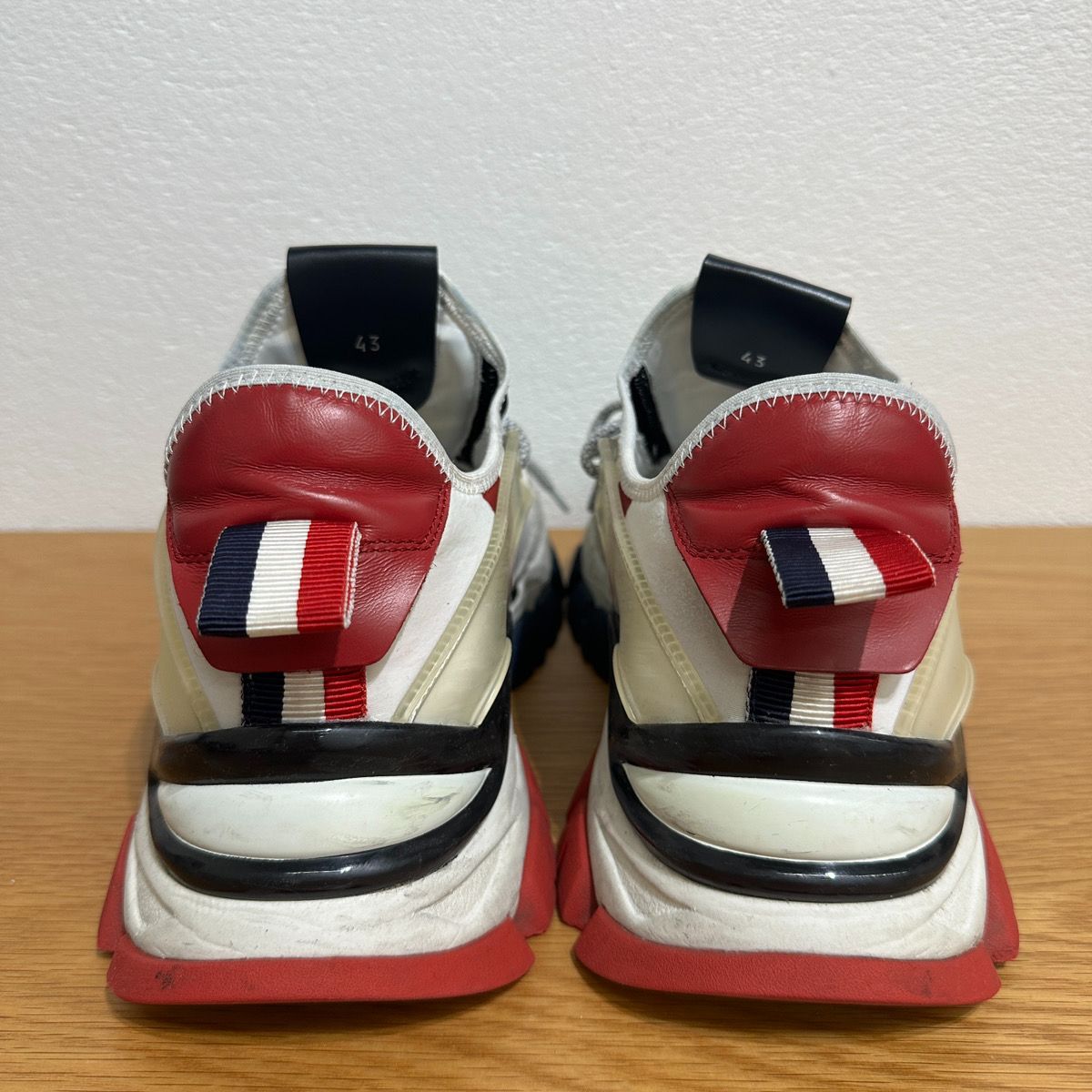 MONCLER】MONCLER TREVOR SCARPA トリコロール 27.5 ㎝ - メルカリ