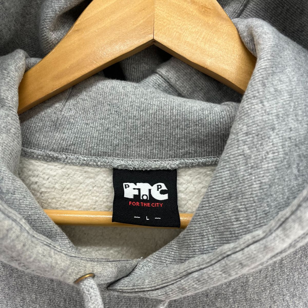 FTC x POP TRADING COMPANY エフティーシー COLLEGE PULLOVER HOODY 