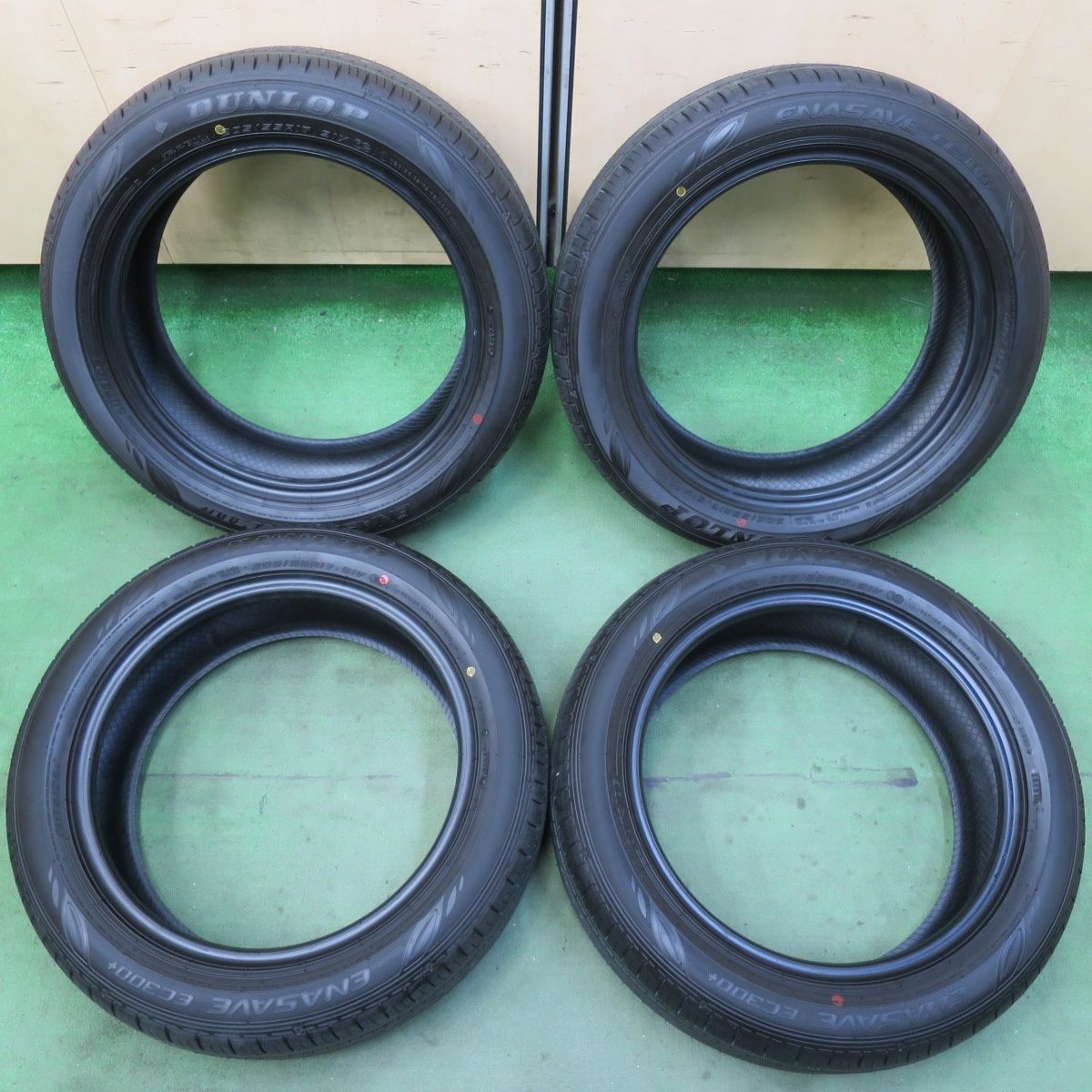 新車外し 25年 205 55R17 ダンロップ エナセーブ EC300 タイヤ 17インチ ノア ヴォクシー 等 5092209イノタ