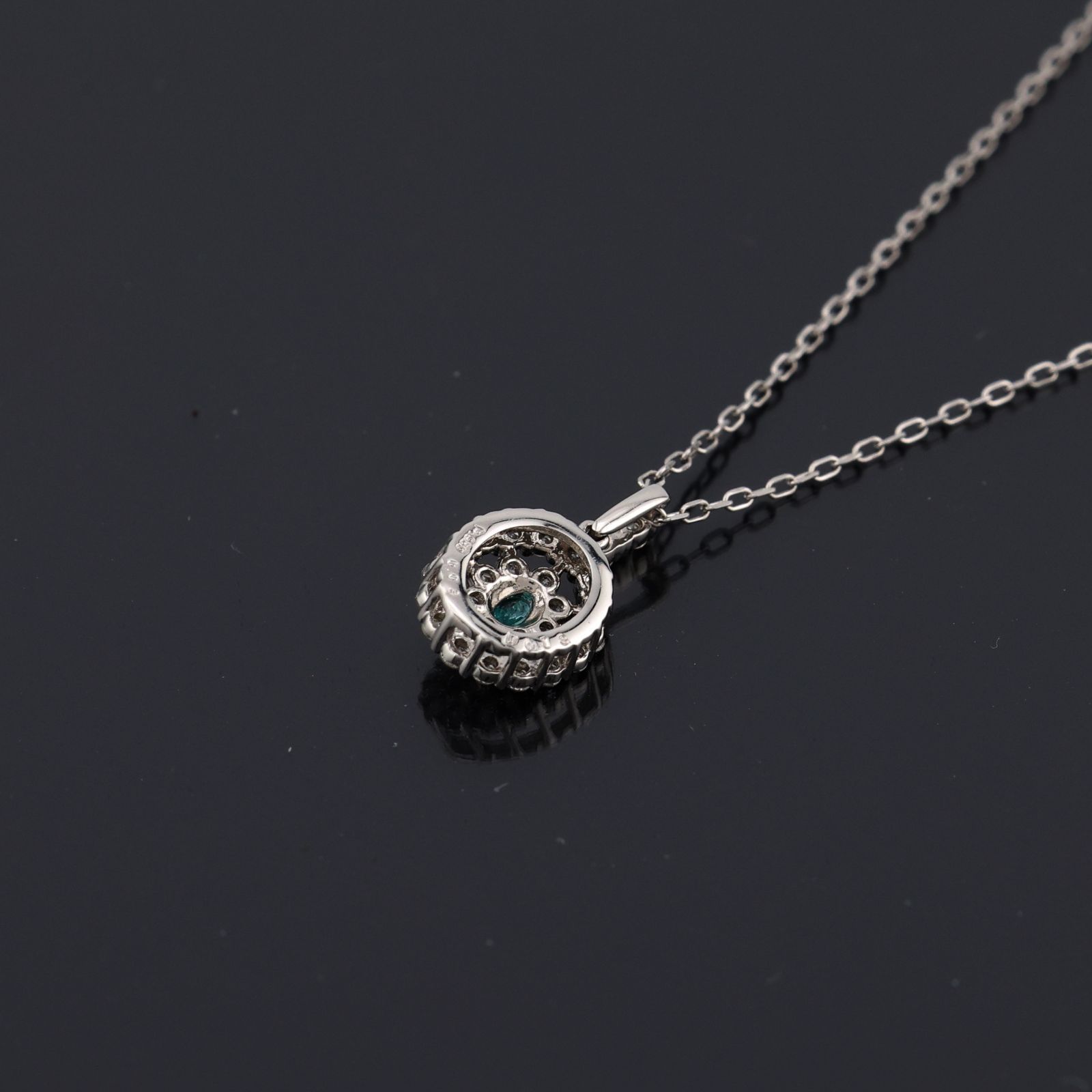 Pt.850 プラチナ パライバトルマリン 0.03ct ／ ダイヤモンド