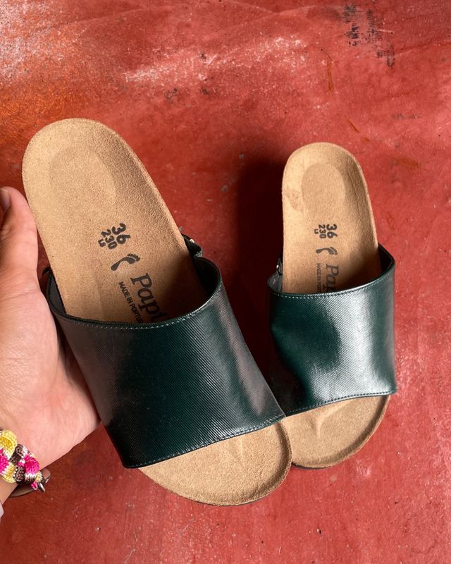 Papillio by Birkenstock 一本ストラップ サンダル（ダークグリーン・EU36／23cm・ナロー・ポルトガル製・デッドストック）