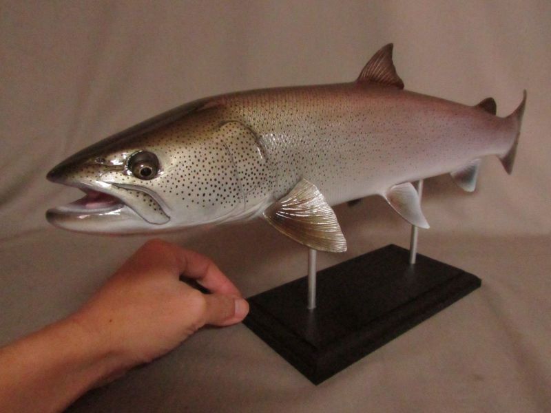 ハンドメイド 自作 ４６ｃｍイトウ 怪魚 釣り フィギュア 魚模型