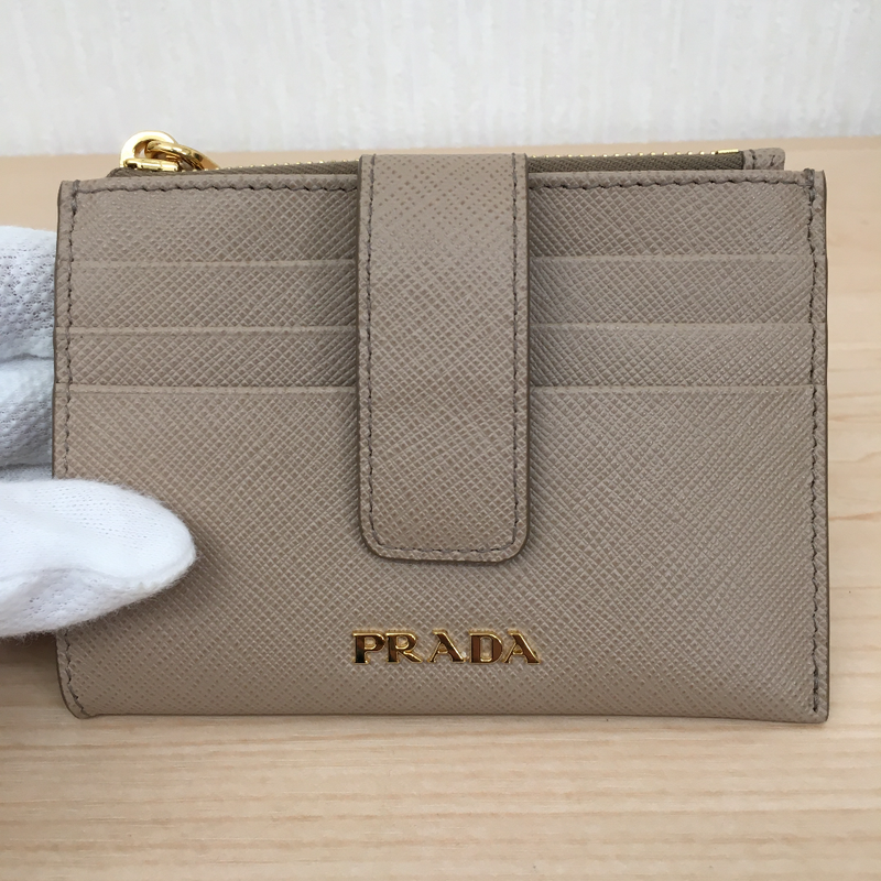 ウクライナ情勢緊迫化 PRADA プラダ ジップコインカード コンパクト