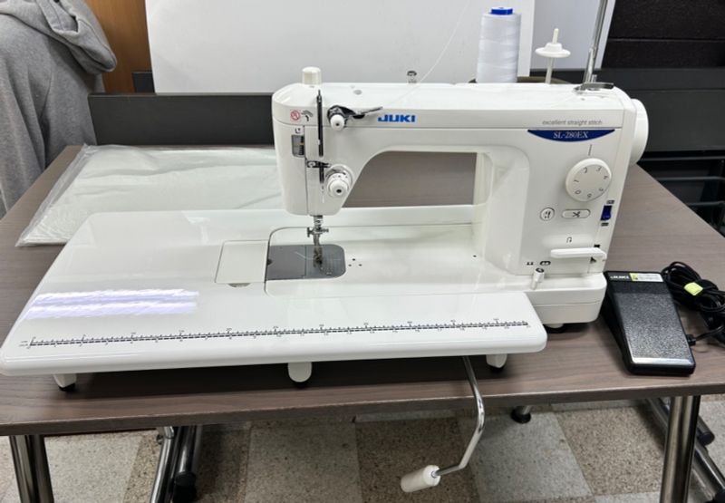 JUKI職業用ミシン SL-280EX 中古美品！ - メルカリShops