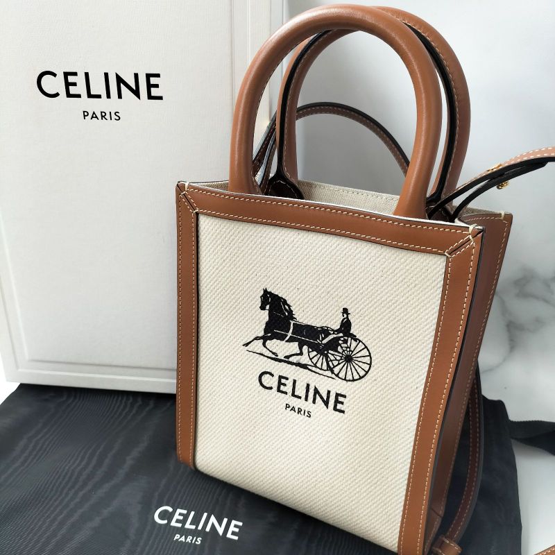 CELINE セリーヌ ミニ バーティカル カバ サルキープリント ロゴ