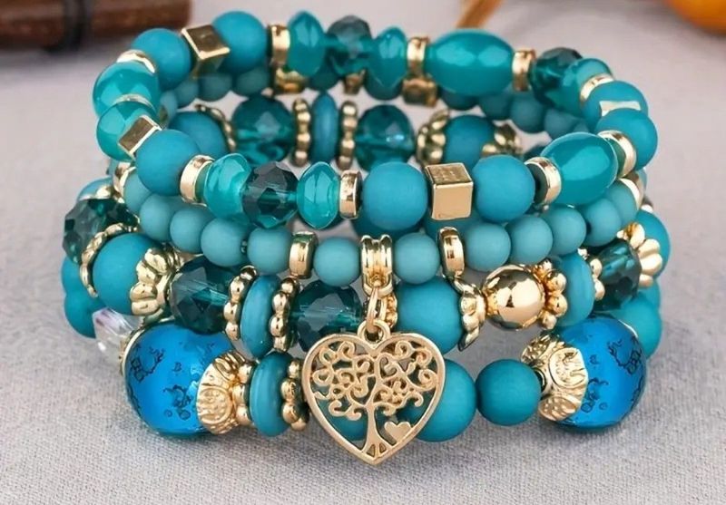 Sparkling and luxurious women's bracelet. Western, bohemian, ethnic, Asian style bracelet. Turquoise color vintage bracelet. Stone bracelet. Bohemian bracelet. Western bracelet.