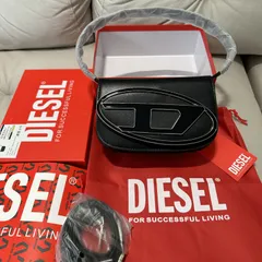 2024年最新】dieselバッグの人気アイテム - メルカリ