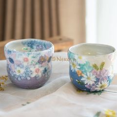 2点　日本製　ゆずりは工房 ＊福々碗（瓢型）＊  酒器  花柄 おしゃれ かわいい    陶器 瀬戸焼 和食器 手描き 海外プレゼント 贈り物 ギフト 母の日 敬老の日 誕生日
