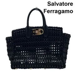 2025年最新】フェラガモ スタジオバッグの人気アイテム - メルカリ