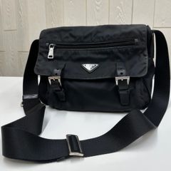 【美品　定番人気商品】プラダ ショルダー バック PRADA バッグ ナイロン レザー メッセンジャー　 正規品　プラダPRADA 斜めがけショルダーバッグ イタリア製 白タグあり　1240904004021AS （SNA)