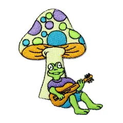 きのこ＆かえる カエル キャラクター かわいい デザイン ワッペン アップリケ わっぺん wappen アイロンで簡単貼り付け