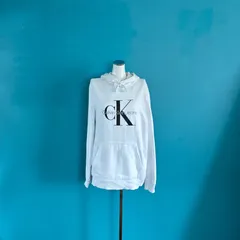 1583 Calvin Kleinカルバンクライン　ホワイト　サイズS  デカロゴパーカー