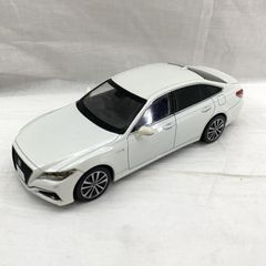 1/30 トヨタ クラウン アスリート 21後期 ホワイトパール カラー