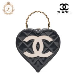 CHANEL シャネル   ハンドバッグ  マトラッセ 　ココマーク　ハート  黒×白 （ゴールド金具） レディース バッグ レディース【中古】【送料無料】