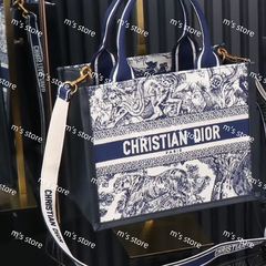 新品 定価以下 Christian Dior ディオール DIOR BOOK TOTE
