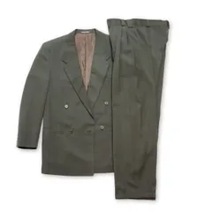 入手困難✨ ジャンニヴェルサーチ スーツ セットアップ ダブルブレスト 茶色系 入手困難✨ ジャンニヴェルサーチ スーツ セットアップ ダブルブレスト