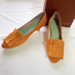 専用♥️新品  MANA レザー パンプス 36 オレンジ フリル　23　23.5　本革　秋　ベージュ　ローヒール