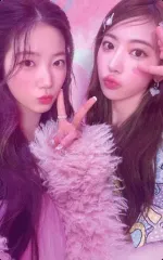 【中古】コレクションカード(女性) LE SSERAFIM/SAKURA(サクラ)・KAZUHA(カズハ)/CD「FEARLESS＜初回限定盤B＞」(UPCH-89512)封入特典セルフィーフォトカード