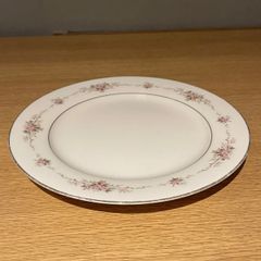 ロイヤル・アルバート 花柄楕円皿 - メルカリ