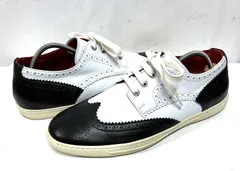 【未使用】Tricker’s ウイングチップ　フリンジスエード　ホワイト 未使用】Tricker's ウイングチップ フリンジスエード ホワイト