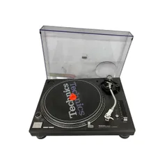 希少品　Technics テクニクス　SL-1200 MK3D ターンテーブル 中古品のTechnicsのターンテーブル、SL-1200MK3Dのご紹介です。