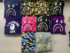 A BATHING APE(アベイシングエイプ) シャーク フード付き ジップアップパーカー