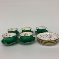 【新品】香蘭社 コウランシャ 湯呑み 茶托 つごもり 草湯吞 花型 エメラルドグリーン 5客セット ソーサー ホワイト 4点セット【k1059】