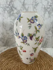 【USED】NORITAKE ノリタケ　フラワーベース　花瓶 オールドノリタケ日陶 朱地白菊花瓶（中) フラワーベース 18cm