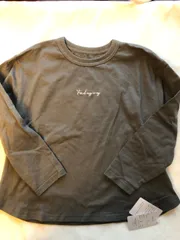 新品未使用　ロンT 120-130cm グレー