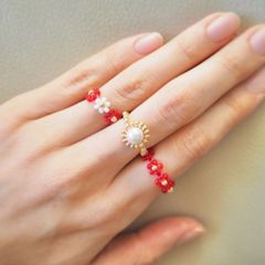 お花のビーズリング　ゴールド　レッド　パール　韓国　お花
