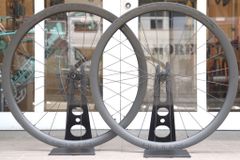 ボントレガー BONTRAGER アイオロス プロ ディスク AEOLUS PRO 37 TLR DISC カーボン チューブレスレディ ホイールセット シマノ11S/12S 21C 【横浜店】