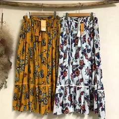 新品未使用 コラソンスカート ティアードスカート 花柄