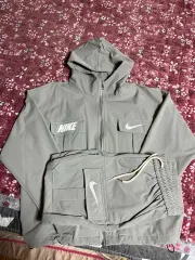 Nike トレーニングジップアップセット L