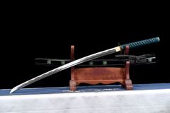 『霊』武士刀｜中炭素鋼 × 実木漆鞘｜全長 102cmレプリカ　COSPLAY 装飾用”“非実戦 美術刀 刀装具 模擬刀 居合刀 日本刀 模造刀 鑑賞用 武具