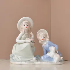 LLADRO リヤドロ　花を摘む少女　きれいな花ばかり　陶器人形 LLADRO リヤドロ 「きれいな花ばかり」5222 フィギュリン 置物