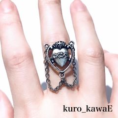 【コラソンのリング】 心臓 ハート 聖なる心臓 シルバーリング パンク 量産型 ゴス 地雷系 指輪 推し メンズ ゴシック メンヘラ 病みかわいい かっこいい おしゃれ