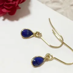 ラピスラズリ　AA++ 　ピアス　サージカルステンレスフック　 K18メッキ　つけっぱなし