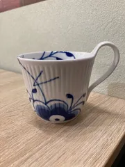 ロイヤルコペンハーゲン ROYAL COPENHAGEN ブルーフルーテッド メガ ハイハンドル マグカップ