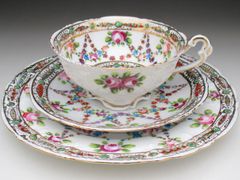 オールドノリタケ 金彩花綱薔薇絵 トリオ カップ＆ソーサー＆プレート (e)