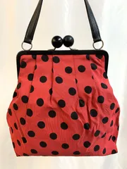 MOSCHINO　モスキーノ　ドット　水玉　クラッチ　がま口　ハンドバッグ