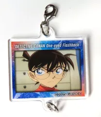 【中古】キーホルダー 江戸川コナン 「名探偵コナン 隻眼の残像 劇場版28場面写トレーディングつながるアクリルチャーム」