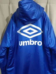 UMBRO アンブロ 内ボア 中綿 ベンチコート 青 O-XO
