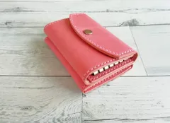 本革小銭入れ付きキーケース（桜色）カードケース　ミニ財布　パスケース　スマートキーケース