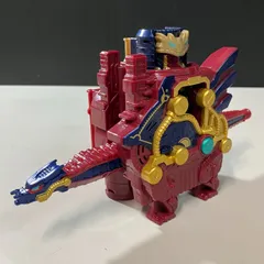 スクラッシュドライバー　ツインブレイカー　クローズドラゴン ツインブレイカー | 仮面ライダー図鑑 | 東映