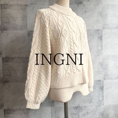 【美品☆匿名発送】INGNI　イング　ニットプルオーバー　白　Mサイズ　ケーブル編み　模様編み