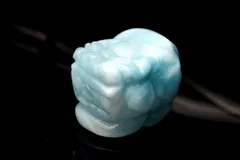 【１点物】繊細彫刻 ラリマー　14x12mm　貔貅彫刻(貫通穴) ビーズ パワーストーン 天然石 _PC5497