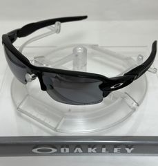 Oakley Flak2.0 フラック2.0 オークリー　サングラス