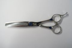 Cランク【トギノン TOGINON】 Queen SUCCESS クイーンサクセス サクセスダイナ 5.8 セニング 美容師・理容師 5.8インチ 右利き 【中古】:I-1145