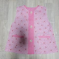 120サイズ いちご ハート 袖なしスモック ピンク 切替あり