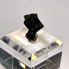 内モンゴル産フローライト 【一点物】 原石 鉱物 天然石 パワーストーン (No.1704)